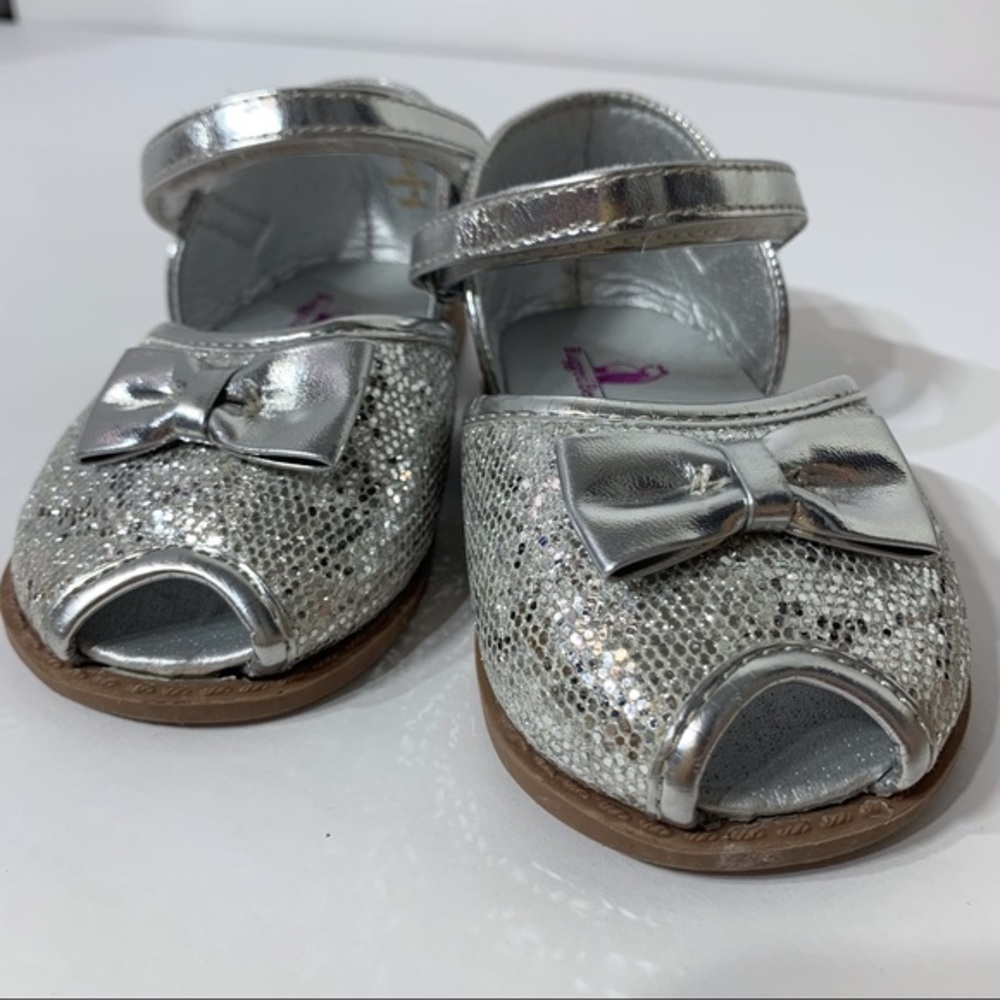 EUC Rugged Bear Silver Sparkly Sandal Style Shoes